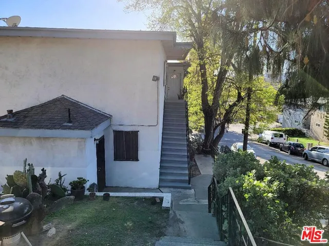 $999,000 | 3514 Kinney Street, Los Angeles, CA 90065
