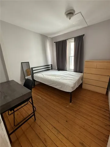 $4,500 | 5 Ann Street, Unit 2, Newport, RI 02840