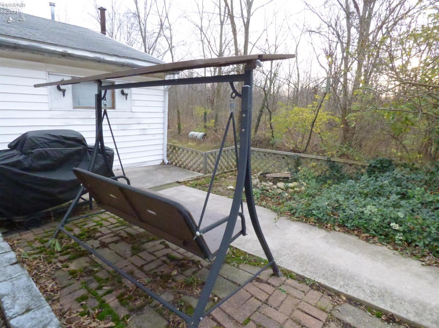 1470 Put-In-Bay Road Put In Bay, OH 43456 - Photo 37 of 39 Gallery Image 37