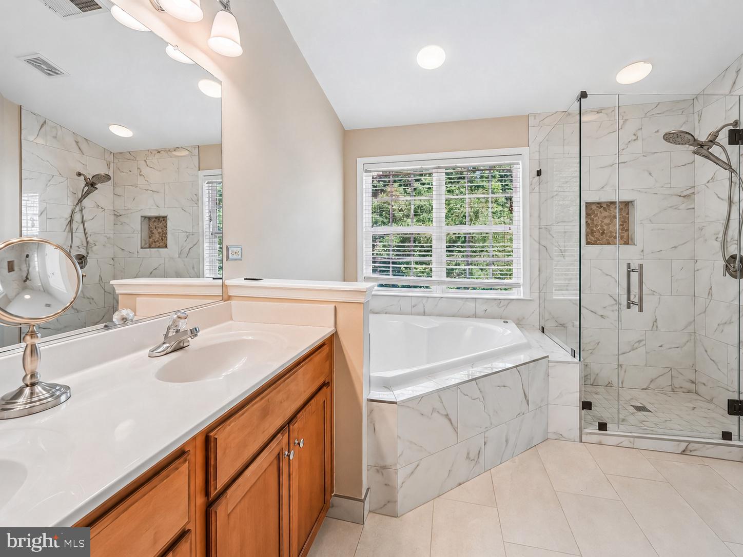 41935 Cinnabar Square Aldie, VA 20105 - Photo 24 of 39 Updated primary suite bath with elevated finishes