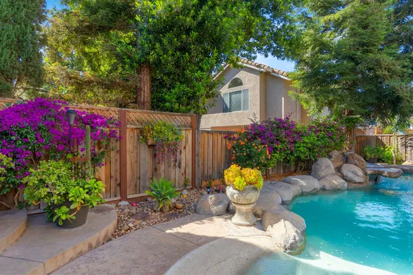 $825,000 | 2053 Raven Street, Tracy, CA 95376