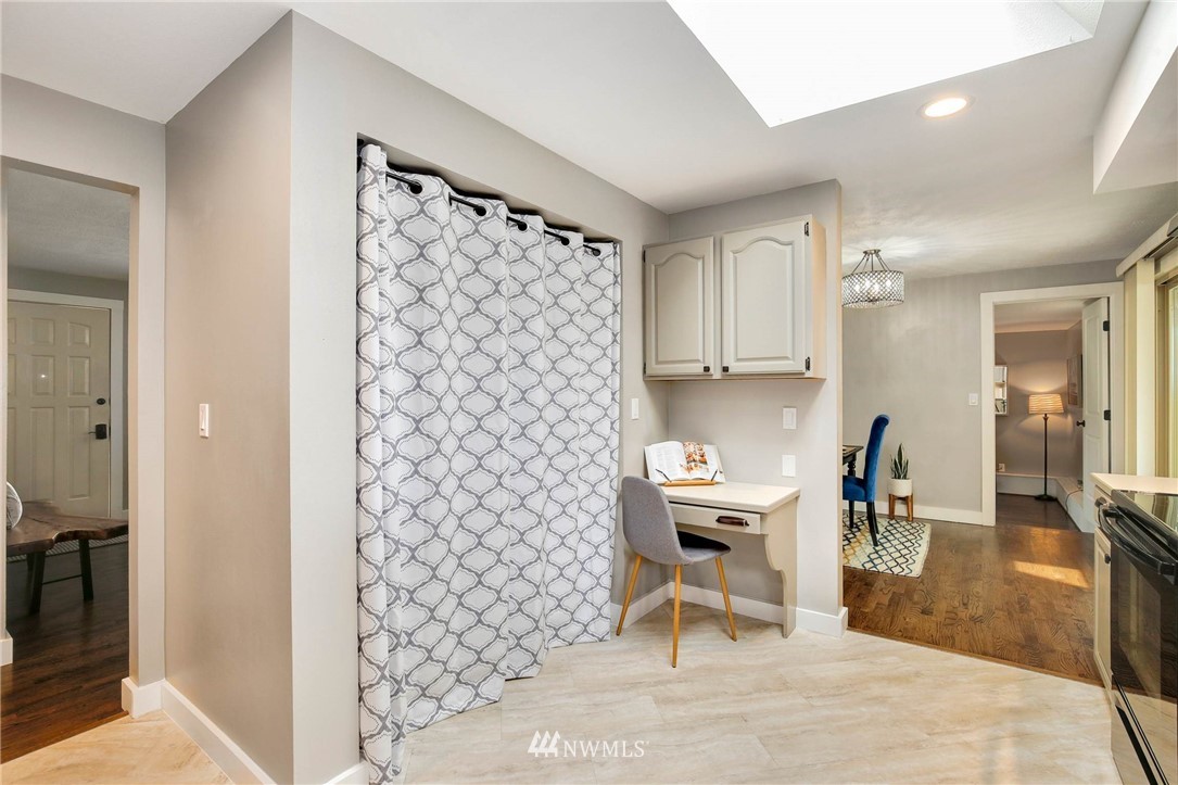 11074 Southeast 181st Street Renton, WA 98055 - Photo 14 of 24 Gallery Image 14