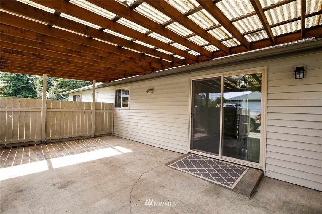11074 Southeast 181st Street Renton, WA 98055 - Photo 21 of 24 Gallery Image 21