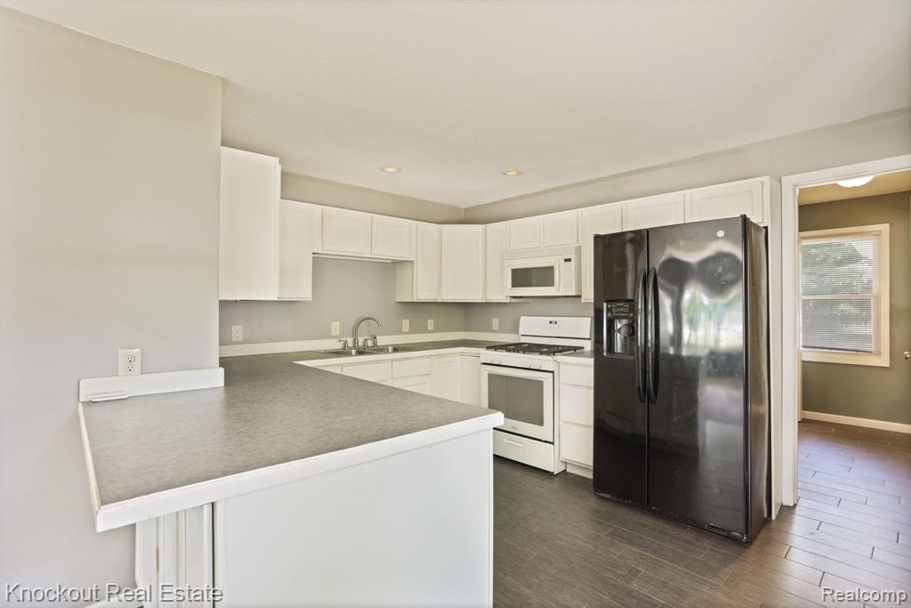 5360 South Graham Road St. Charles, MI 48655 - Photo 11 of 31