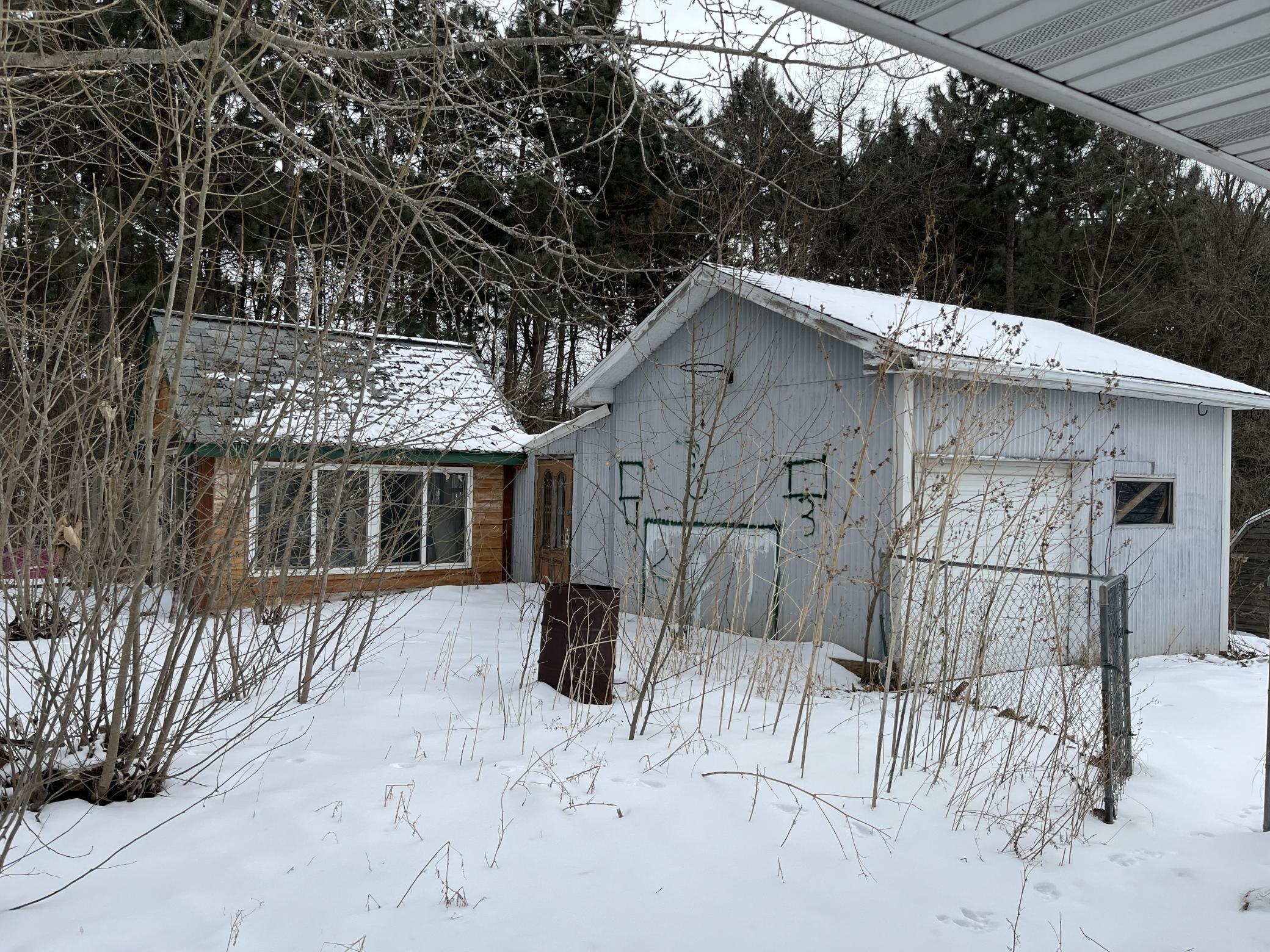 1458 Lenards Street St. Croix Falls, WI 54024 - Photo 3 of 27