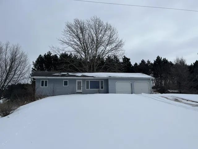 $199,900 | 1458 Lenards Street, St. Croix Falls, WI 54024