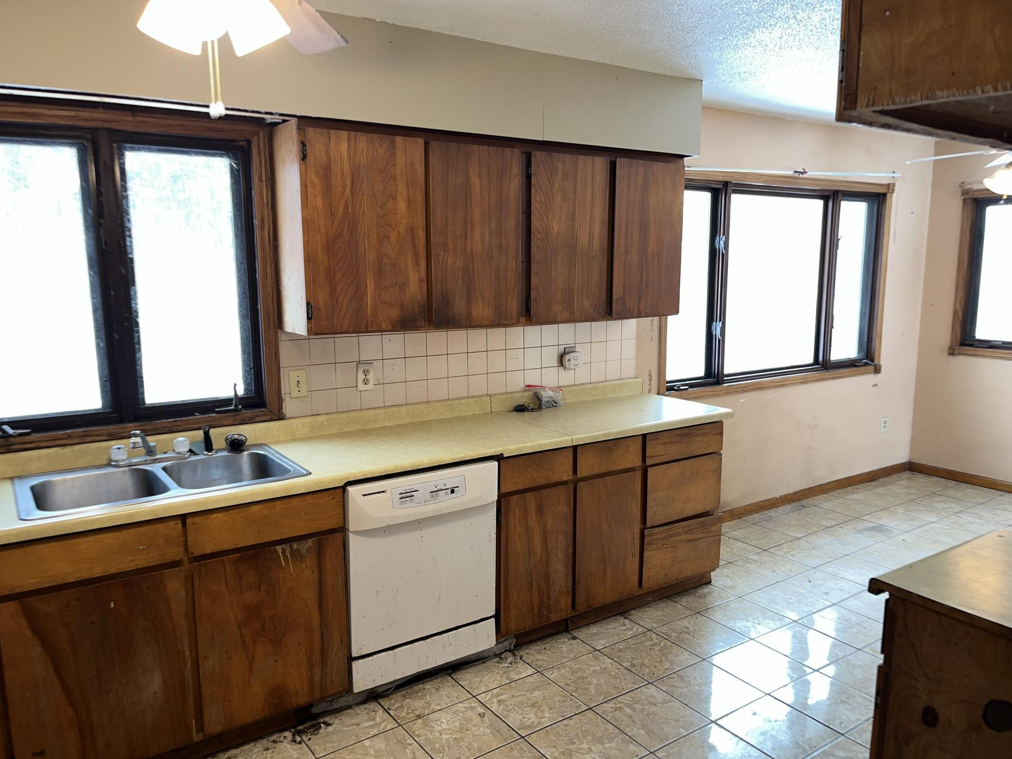 1458 Lenards Street St. Croix Falls, WI 54024 - Photo 7 of 27