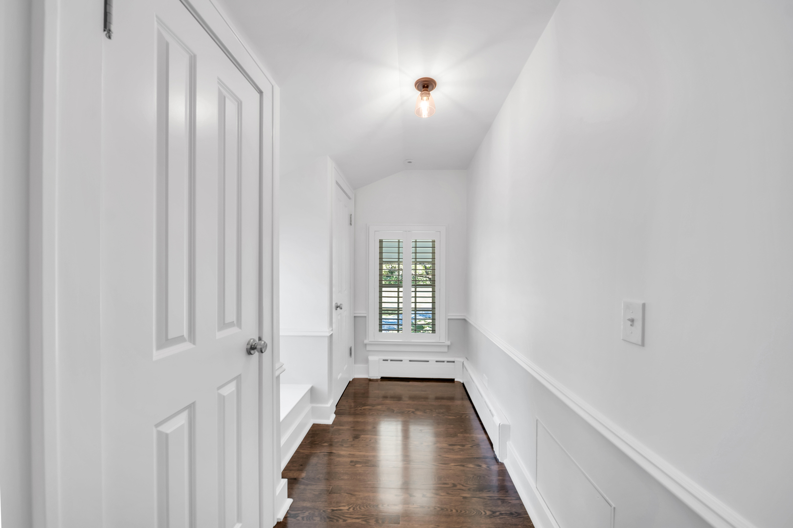 32 Otis Road Barrington Hills, IL 60010 - Photo 26 of 48 a view of a hallway with windows