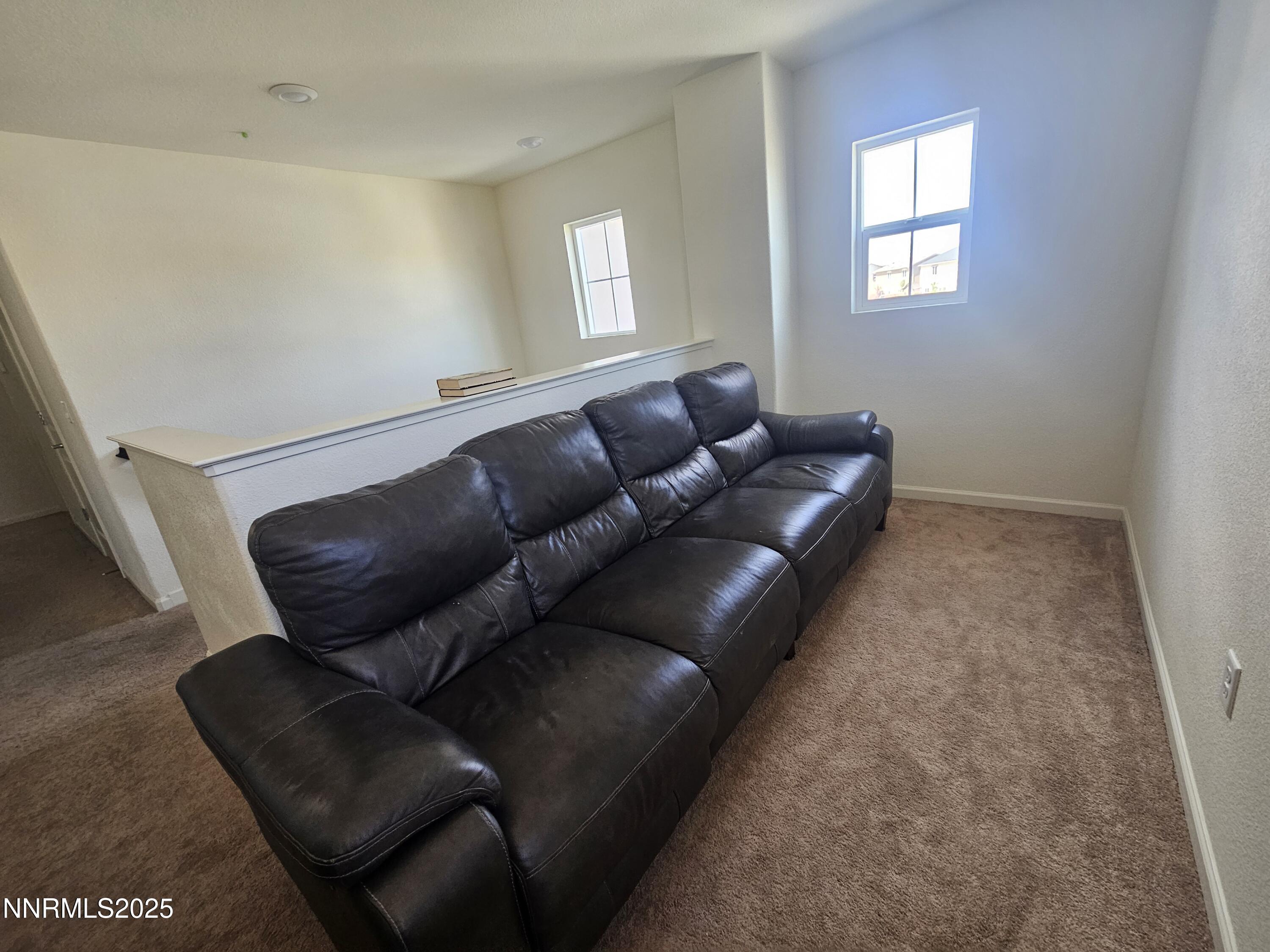 632 Coyote Bluff Reno, NV 89506 - Photo 17 of 23 20250822_122953