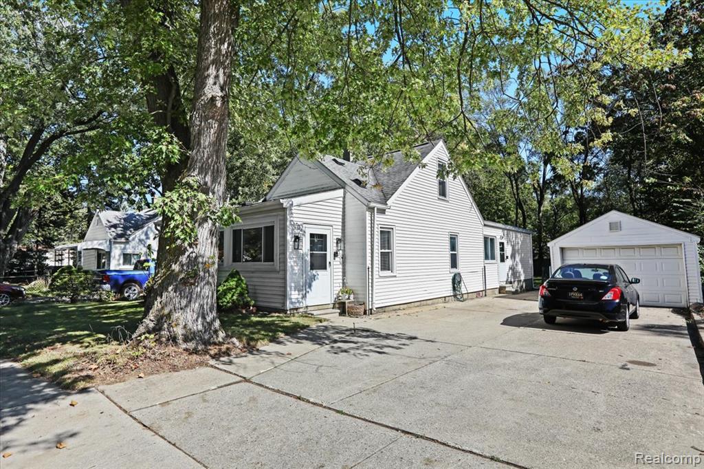 21160 Inkster Road Southfield, MI 48033 - Photo 29 of 35 Gallery Image 29
