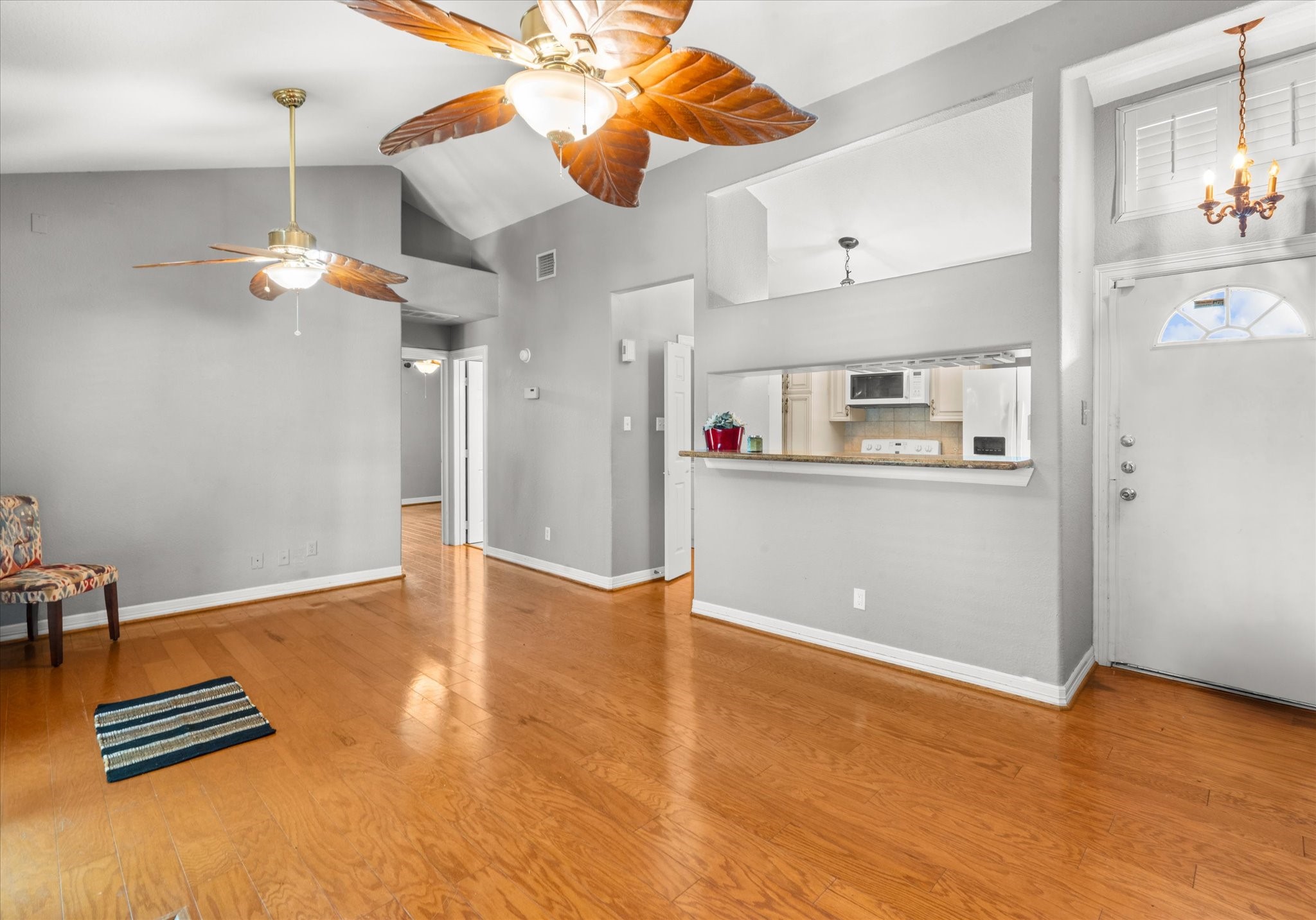 3500 Tangle Brush Drive, Unit 144 Spring, TX 77381 - Photo 5 of 14 Breakfast bar, living/dining area to the kitchen.