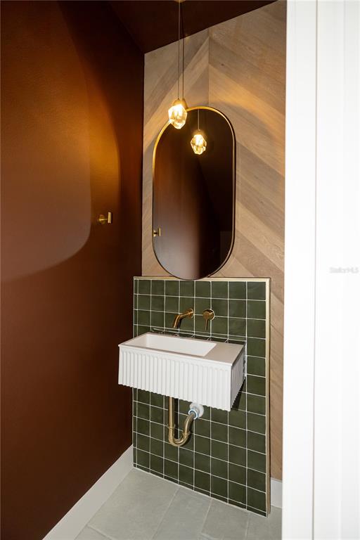 7619 Amherst Street Tampa, FL 33625 - Photo 16 of 50