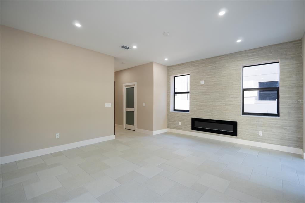 7619 Amherst Street Tampa, FL 33625 - Photo 9 of 50