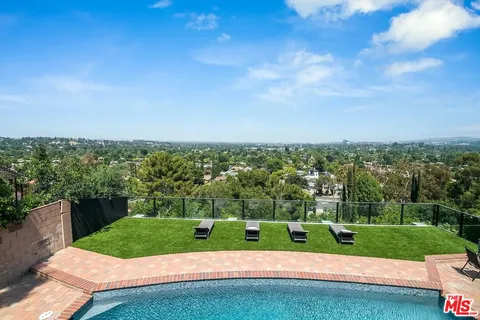 $1,995,000 | 6426 Ellenview Avenue, West Hills, CA 91307