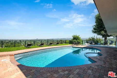 $1,995,000 | 6426 Ellenview Avenue, West Hills, CA 91307