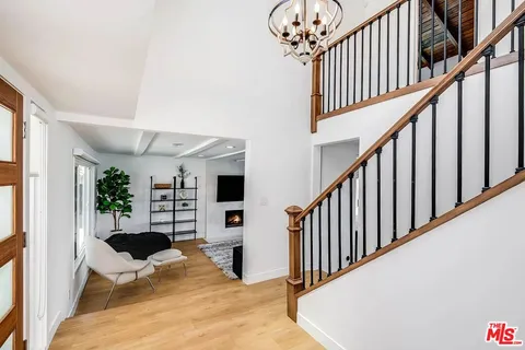 $1,995,000 | 6426 Ellenview Avenue, West Hills, CA 91307