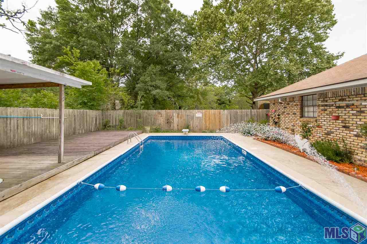 12722 Rambling Oaks Avenue Baton Rouge, LA 70818 - Photo 6 of 31