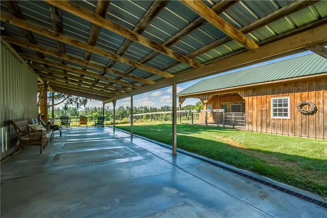 $999,900 | 2890 Conn Road, West Bloomfield, NY 14469