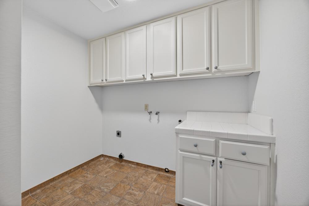 7019 Forbs Way Citrus Heights, CA 95610 - Photo 25 of 56