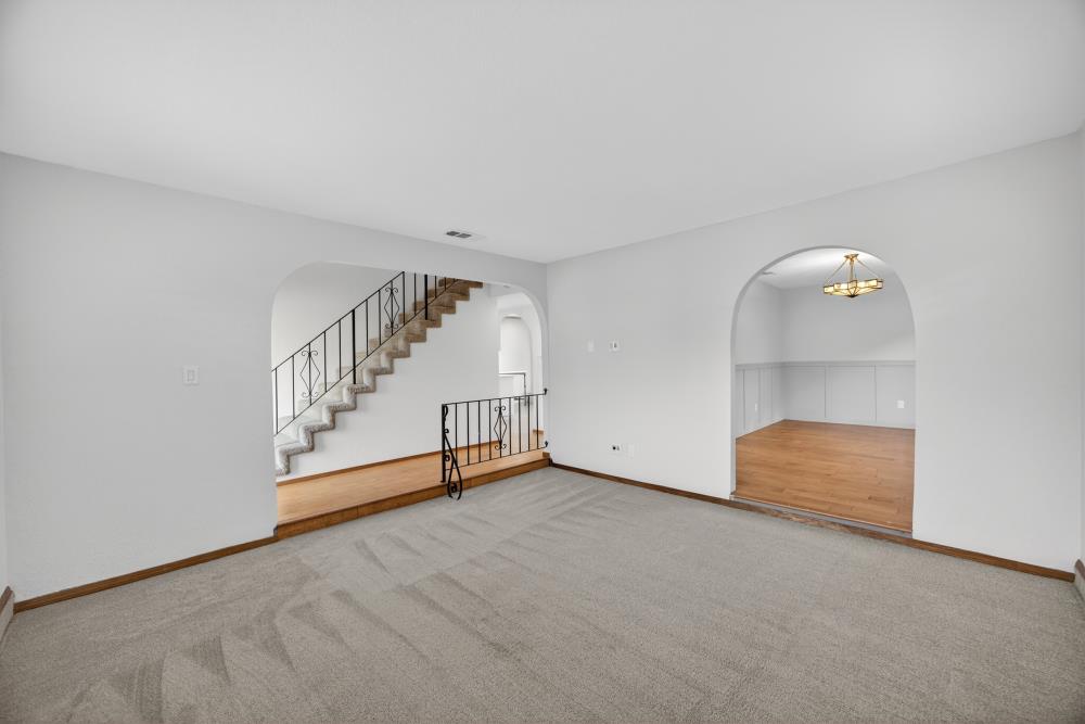 7019 Forbs Way Citrus Heights, CA 95610 - Photo 9 of 56