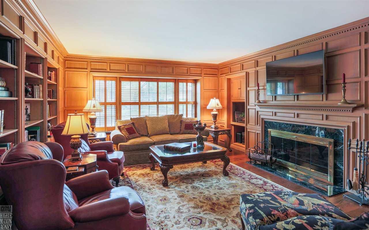 233 Stephens Road Grosse Pointe Farms, MI 48236 - Photo 8 of 42