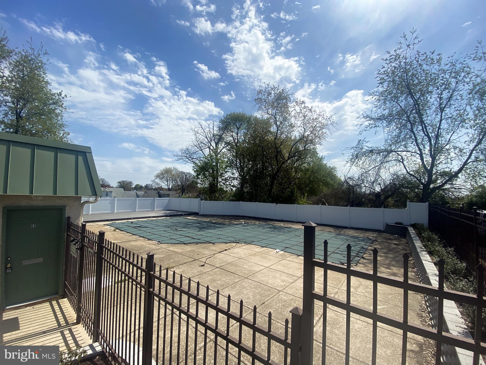 441 Tomlinson Road, Unit C6 Philadelphia, PA 19116 - Photo 24 of 24 Community Pool