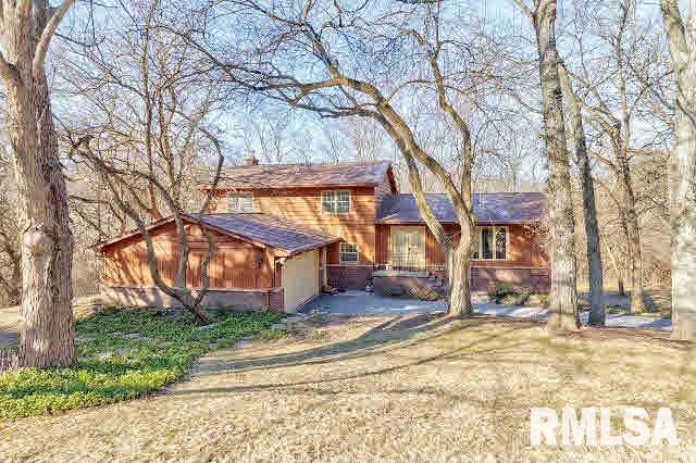 18420 Deer Hill Road Pleasant Valley, IA 52767 - Photo 2 of 24 Gallery Image 2