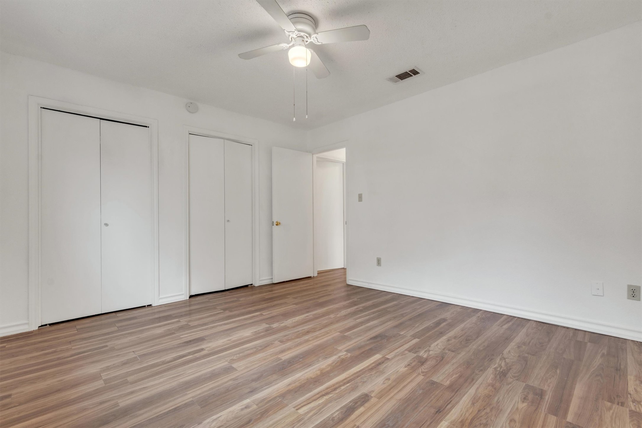 807 Travis Street Lockhart, TX 78644 - Photo 11 of 20