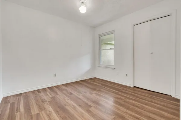 $199,000 | 807 Travis Street, Lockhart, TX 78644