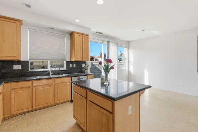 $499,500 | 17 Narwal Place, Sacramento, CA 95835