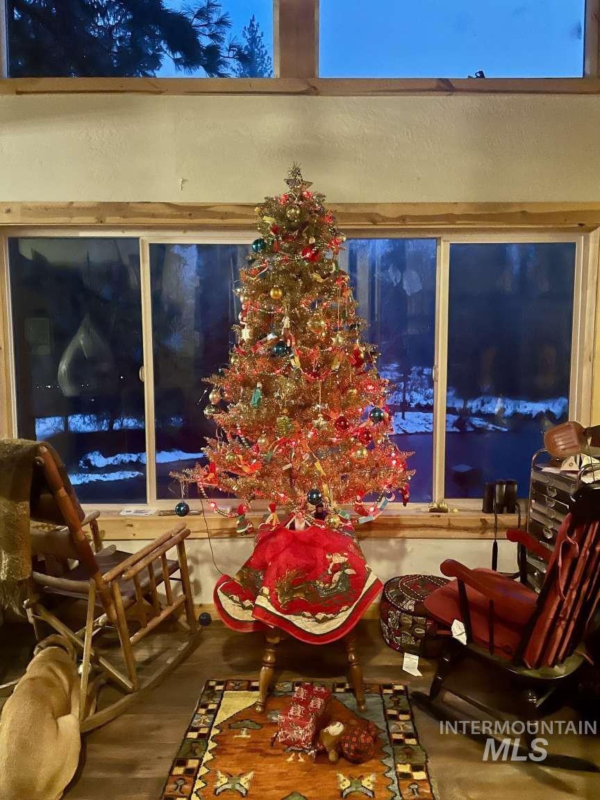 819 Middlefork Road Garden Valley, ID 83622 - Photo 17 of 44