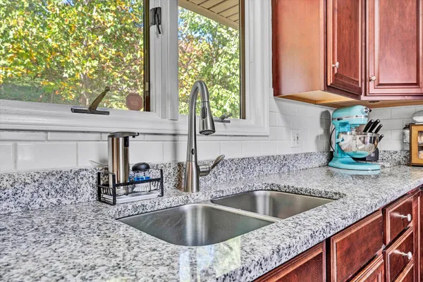 $465,000 | 4625 Twelve Oclock Knob Road, Roanoke, VA 24018