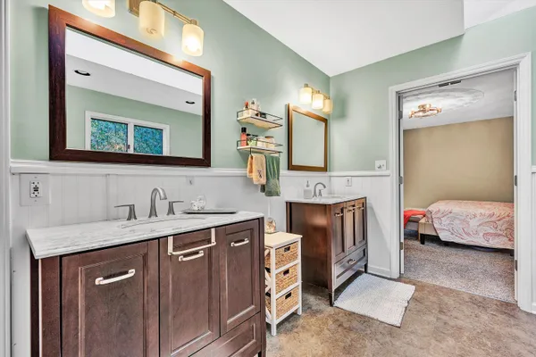 $465,000 | 4625 Twelve Oclock Knob Road, Roanoke, VA 24018