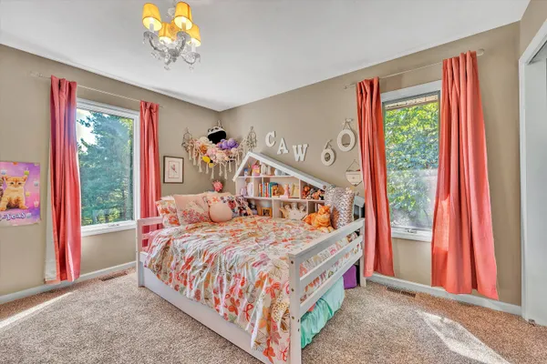 $465,000 | 4625 Twelve Oclock Knob Road, Roanoke, VA 24018