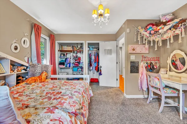 $465,000 | 4625 Twelve Oclock Knob Road, Roanoke, VA 24018