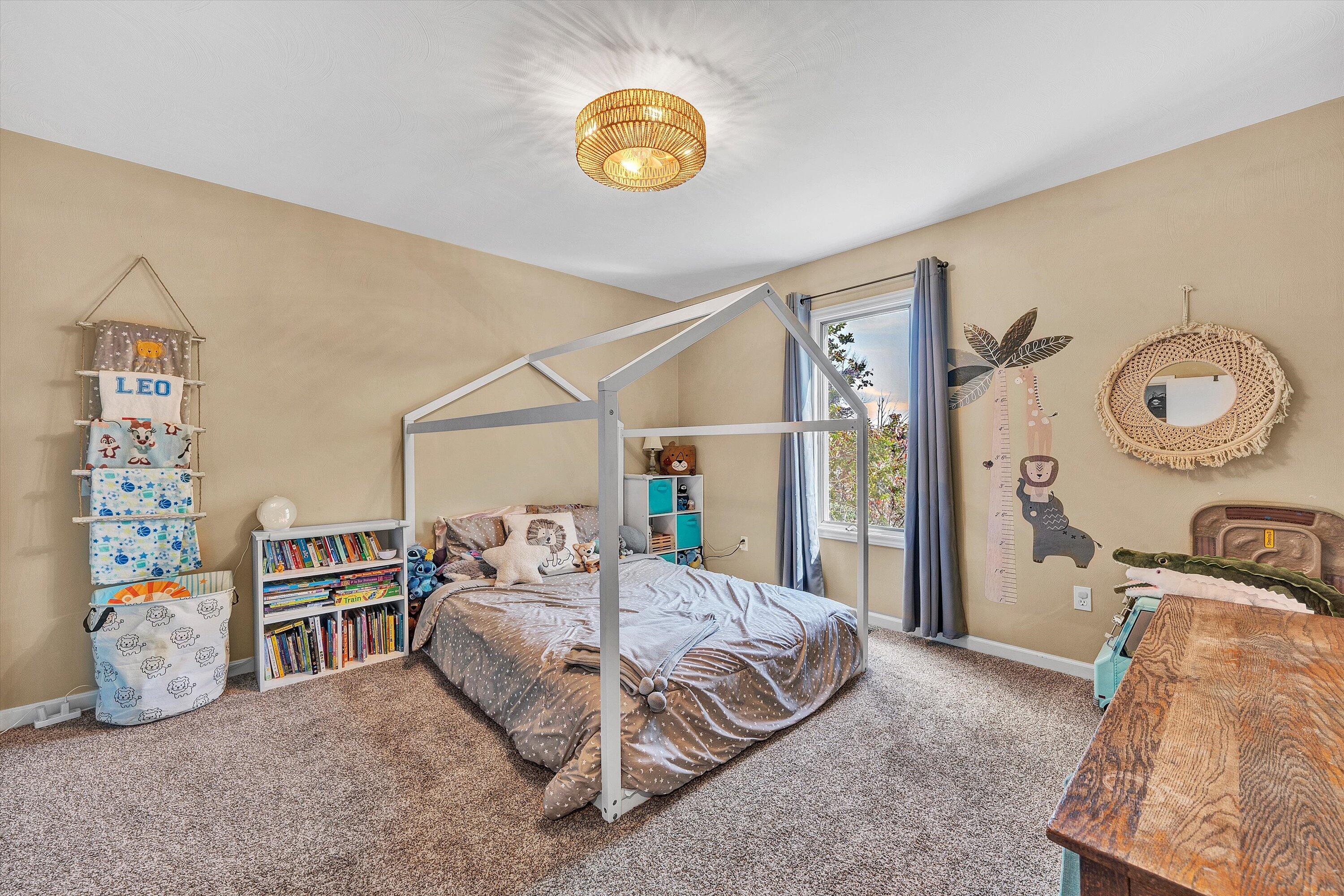 4625 Twelve Oclock Knob Road Roanoke, VA 24018 - Photo 33 of 70 33-SGP-08874