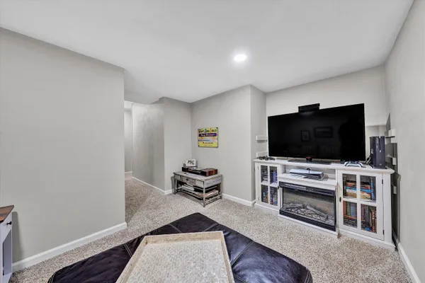 $465,000 | 4625 Twelve Oclock Knob Road, Roanoke, VA 24018