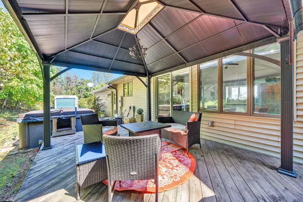 $465,000 | 4625 Twelve Oclock Knob Road, Roanoke, VA 24018