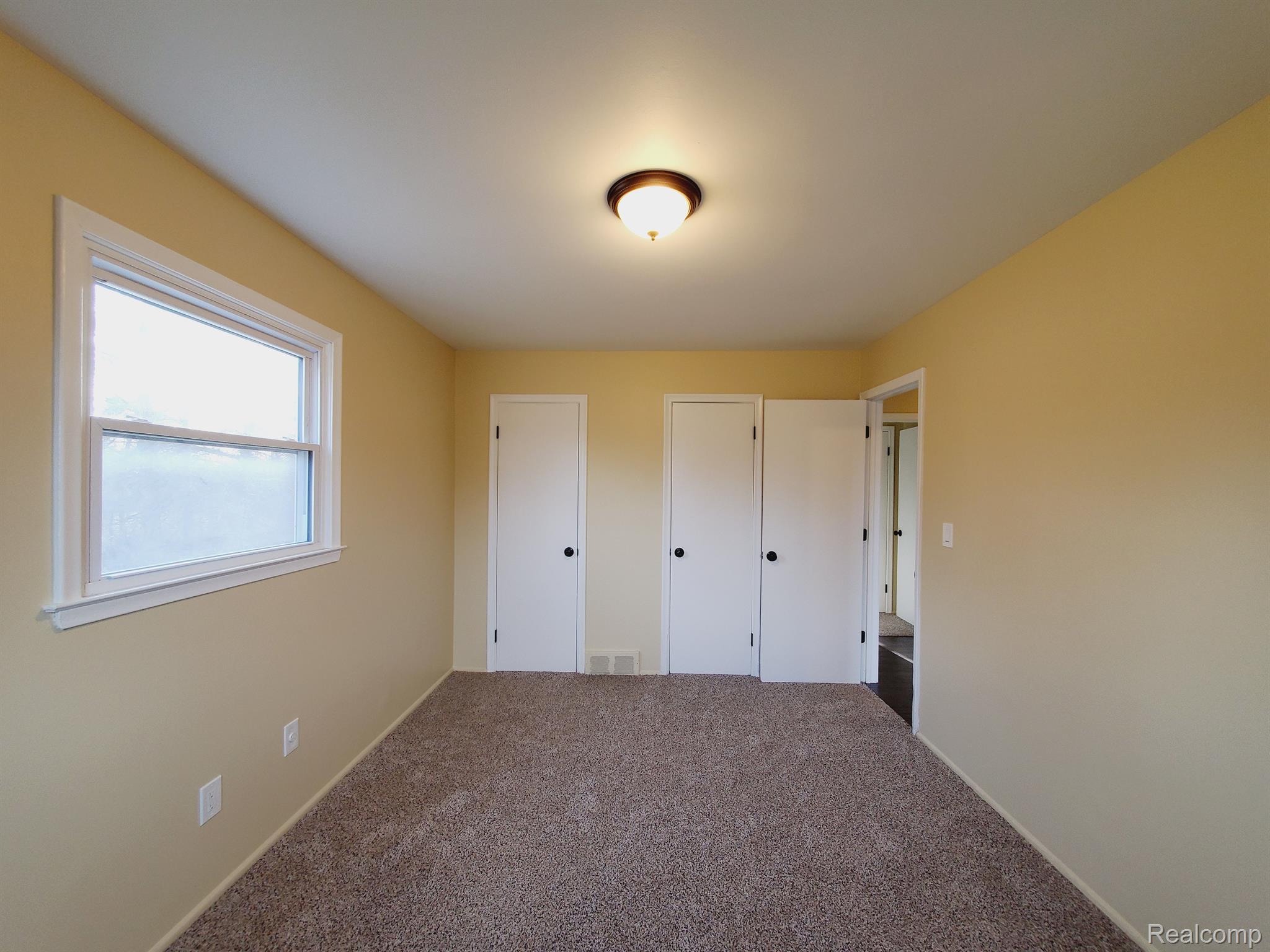 1121 West Cook Road Grand Blanc, MI 48439 - Photo 26 of 47 Gallery Image 26