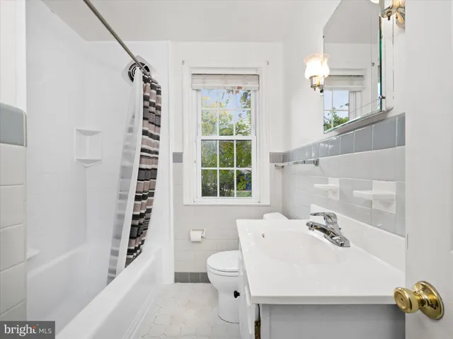 $450,000 | 42 Paschall Road, Wilmington, DE 19803