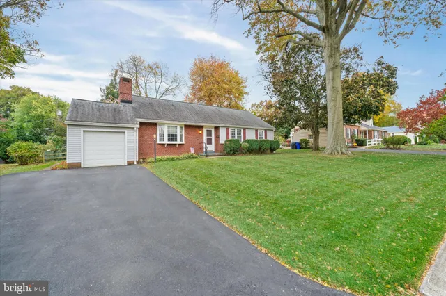 $450,000 | 42 Paschall Road, Wilmington, DE 19803