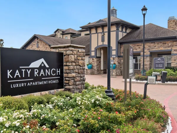 $1,358 | 24929 Katy Ranch Road, Unit 11102, Katy, TX 77494
