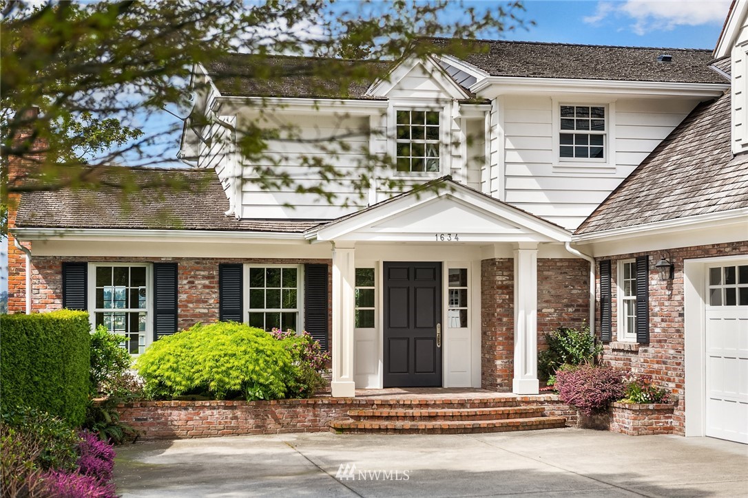 1634 Rambling Lane Medina, WA 98039 - Photo 4 of 7