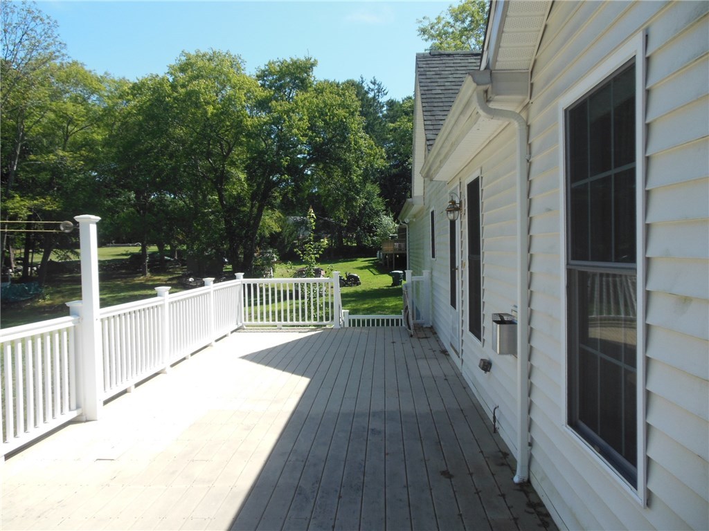 4 Schilke Drive Westerly, RI 02891 - Photo 12 of 17