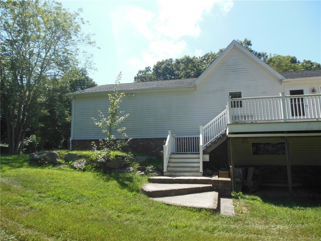 4 Schilke Drive Westerly, RI 02891 - Photo 16 of 17