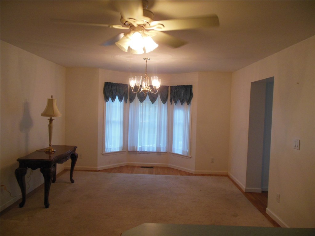 4 Schilke Drive Westerly, RI 02891 - Photo 3 of 17