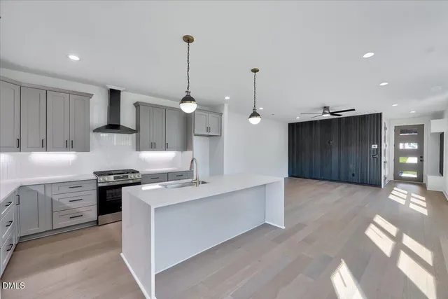 $535,000 | 732 Hopkins Street, Durham, NC 27701