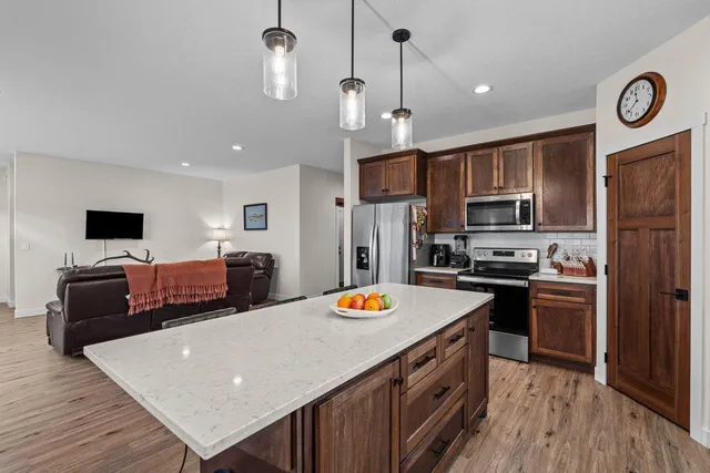 $375,000 | 300 Pine Drive, Hankinson, ND 58041