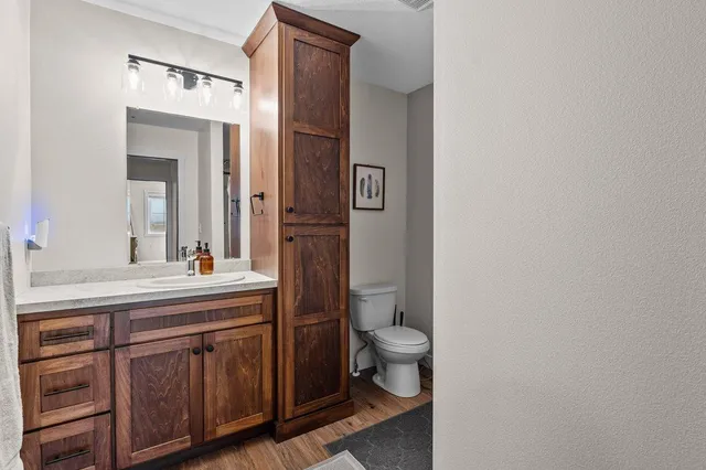 $375,000 | 300 Pine Drive, Hankinson, ND 58041