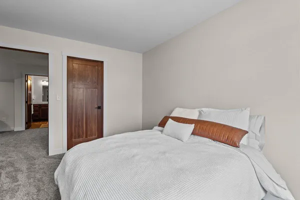 $375,000 | 300 Pine Drive, Hankinson, ND 58041